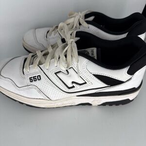 New Balance BB550 White Black BB550HA1 Men's Size 10.5  Basketball Sneaker Shoe
